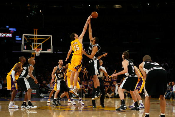 浪漫情怀特种纸名片设计欣赏